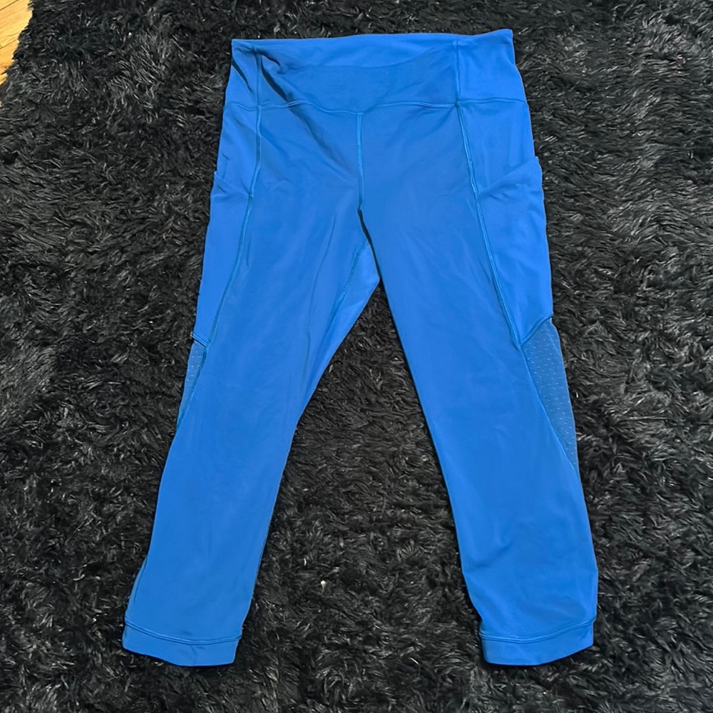Lululemon Cropped Legging, Size 10